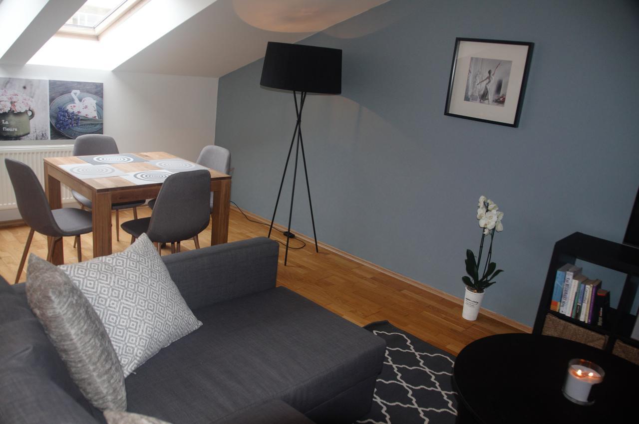 Amazing Angie'S Apartment Prague Extérieur photo